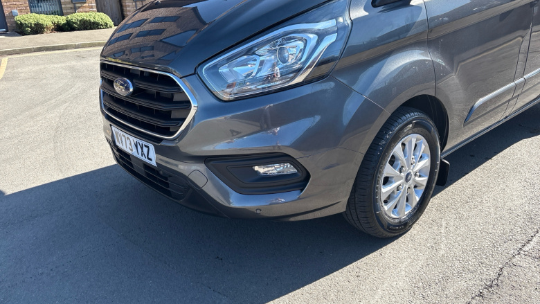 Ford Transit Custom 320 L1 Diesel Fwd 2.0 EcoBlue 170ps Low Roof Limited Van Auto